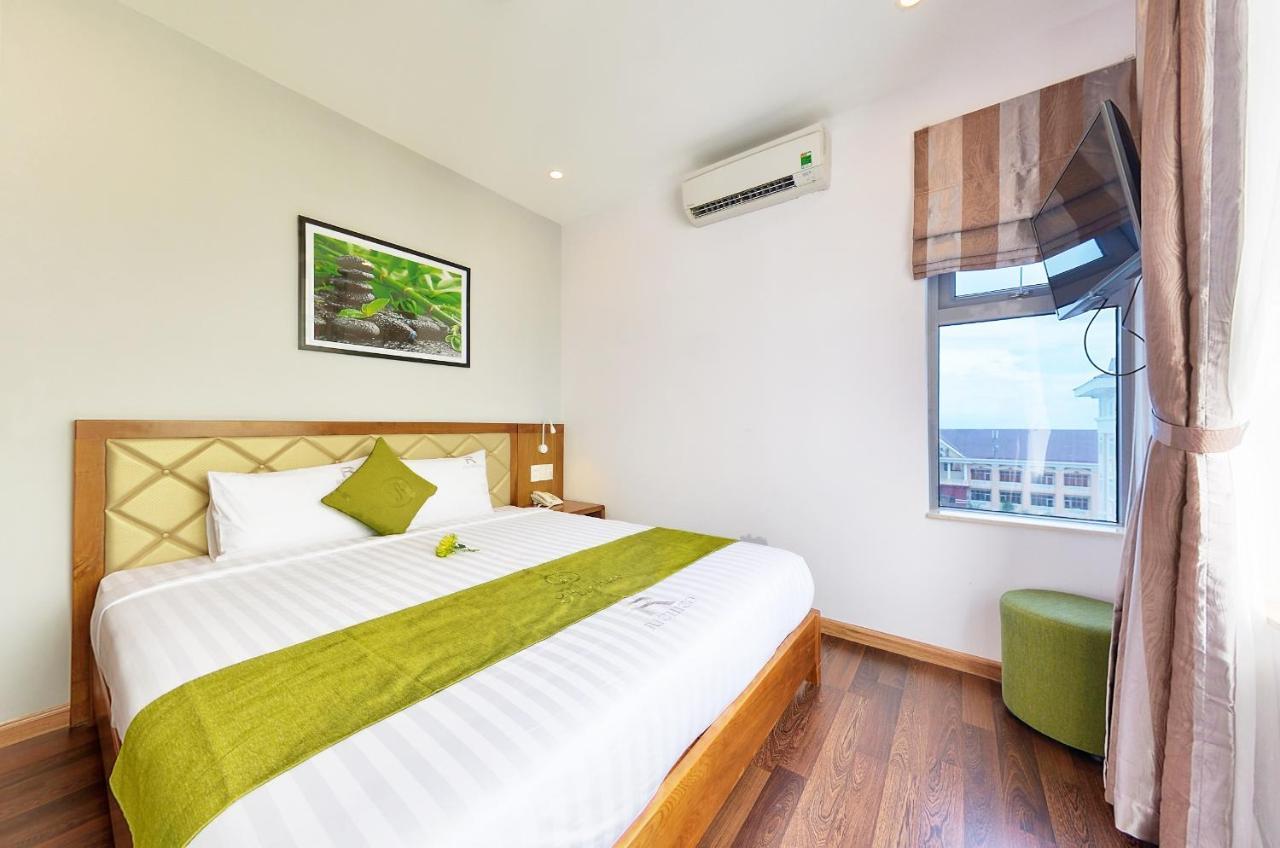 Hang Grand Danang Beach Exterior foto